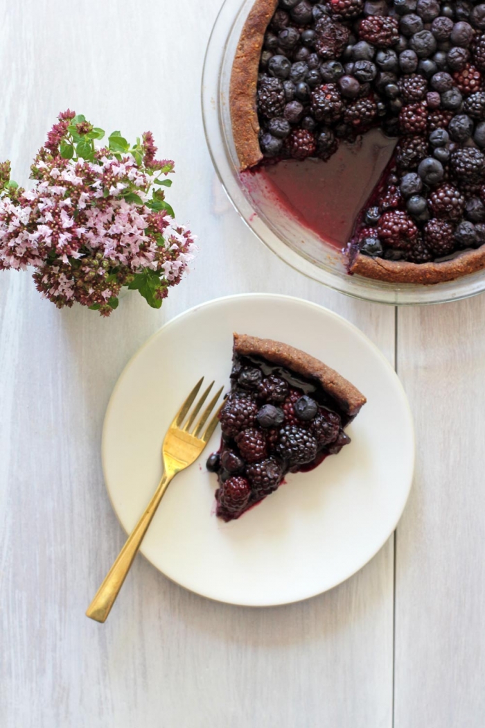 Blueberry Blackberry Pie | archerfriendly